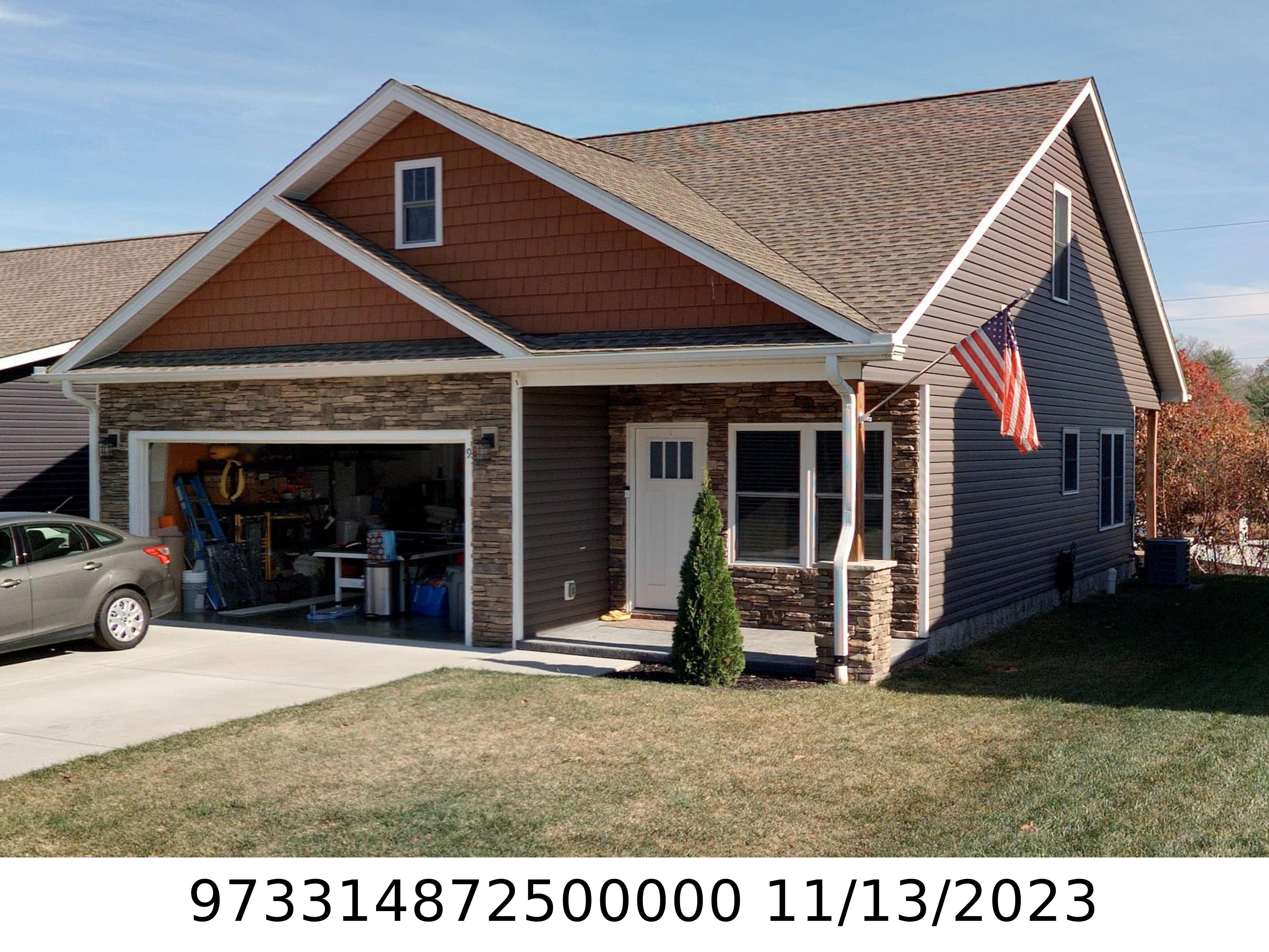 A picture of the property located at 9 SAGE CREST LOOP, WEAVERVILLE NC 28787.