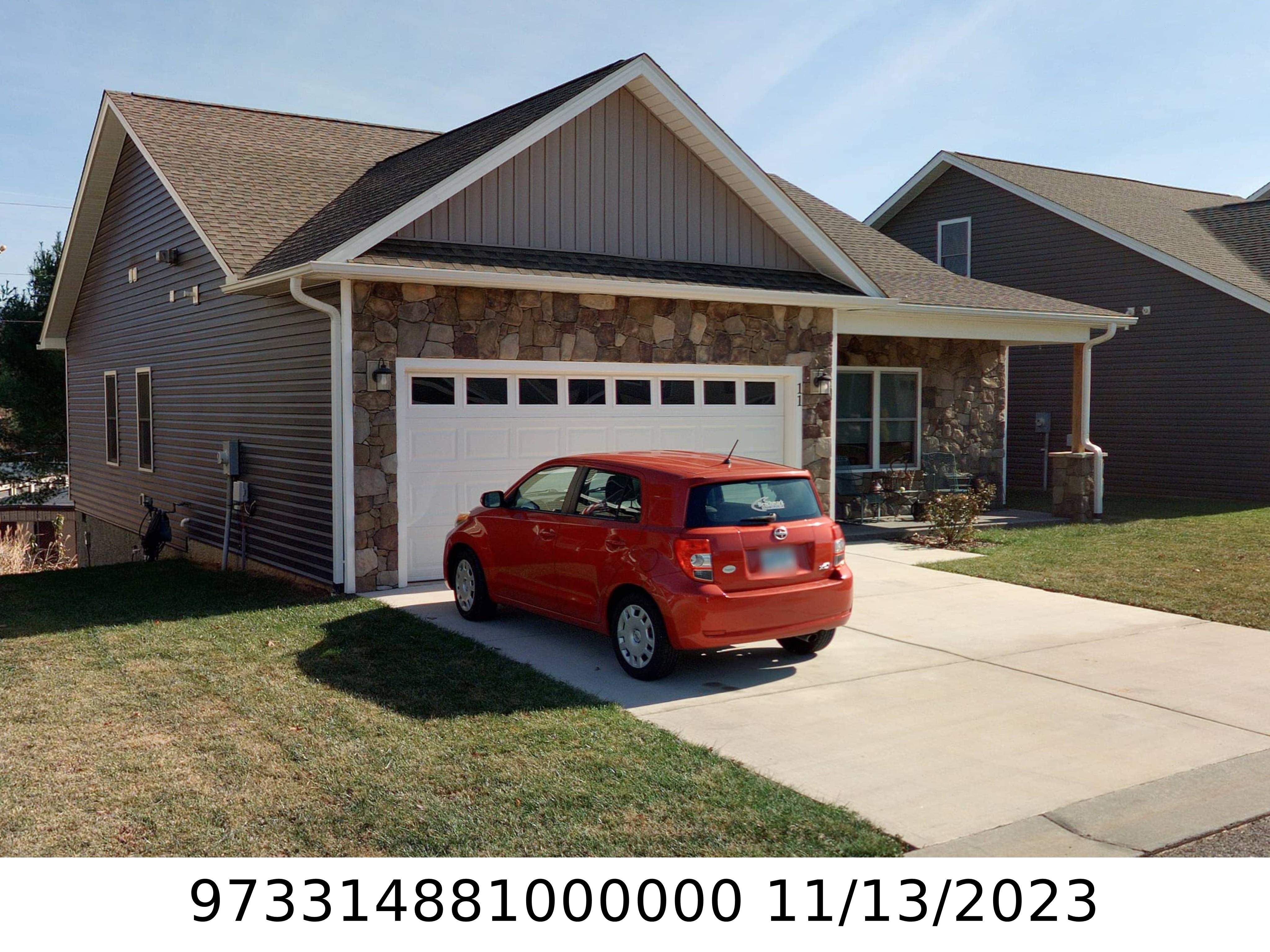 A picture of the property located at 11 SAGE CREST LOOP, WEAVERVILLE NC 28787.