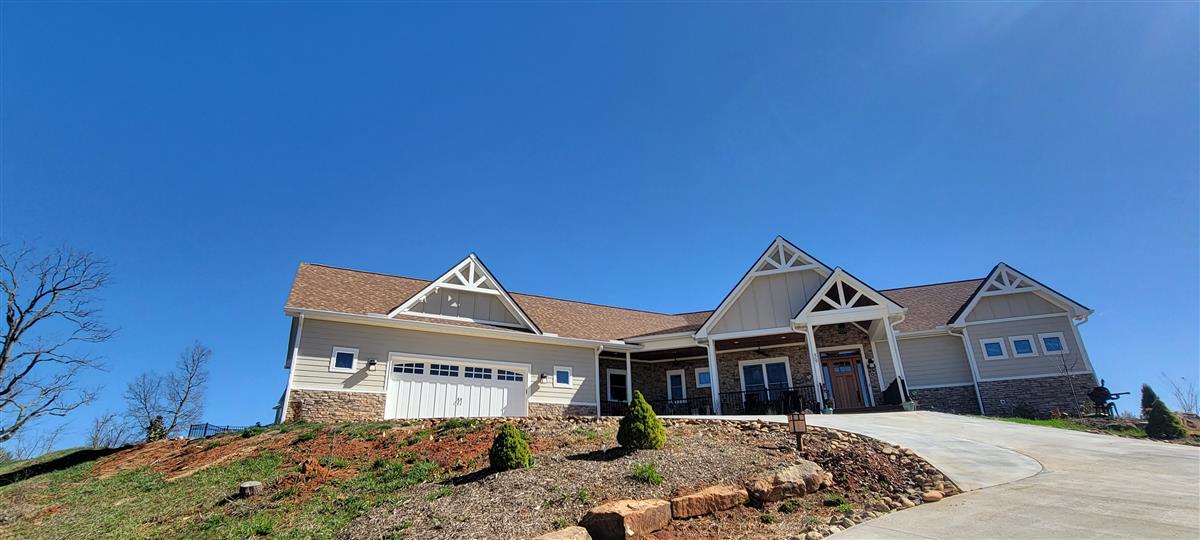 A picture of the property located at 59 GRACIE LN, WEAVERVILLE NC 28787.