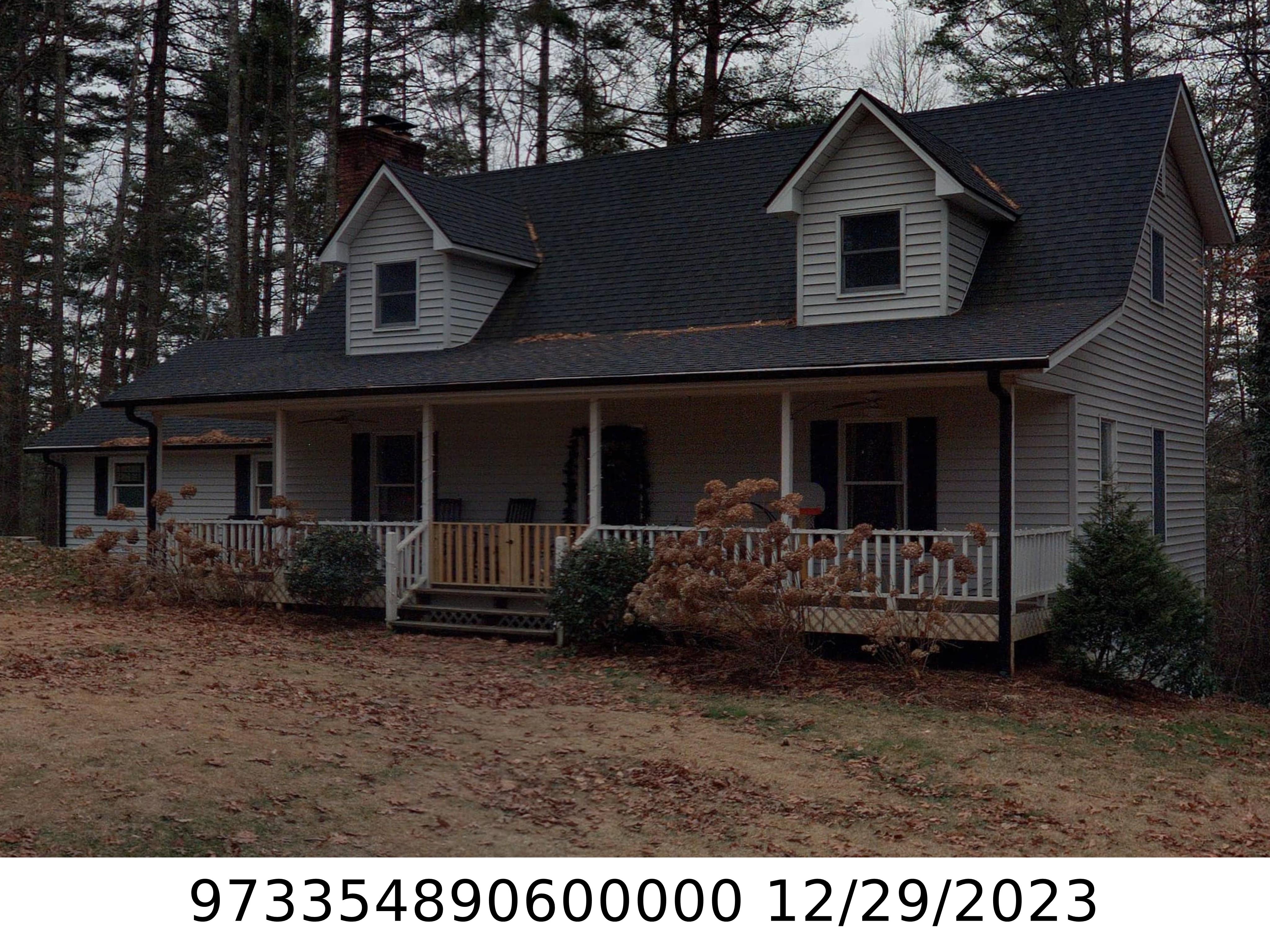 A picture of the property located at 10 FOREST RIDGE LN, WEAVERVILLE NC 28787.