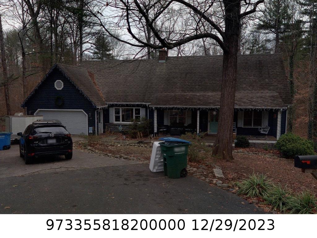 A picture of the property located at 15 FOREST RIDGE LN, WEAVERVILLE NC 28787.