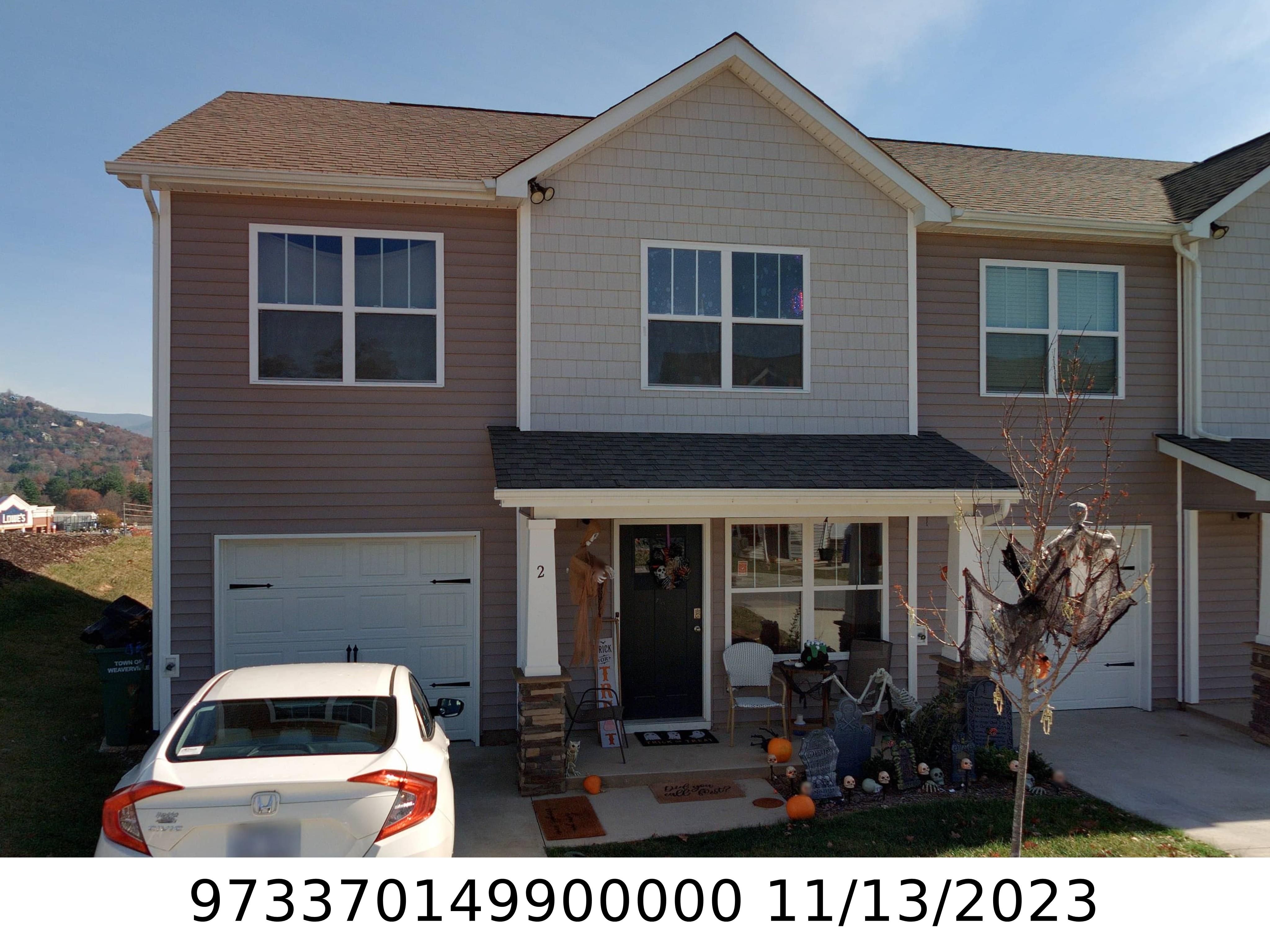 A picture of the property located at 2 BENEDICT LN, WEAVERVILLE NC 28787.