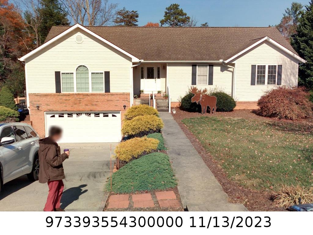 A picture of the property located at 17 PENNY LN, WEAVERVILLE NC 28787.