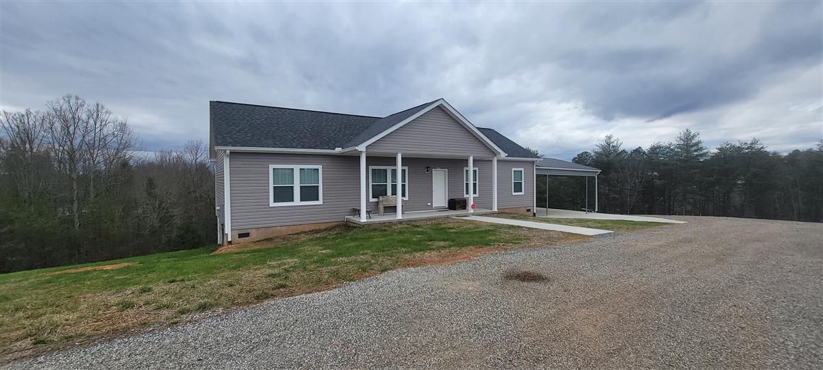 A picture of the property located at 160 WILSON FARM RD, WEAVERVILLE NC 28787.