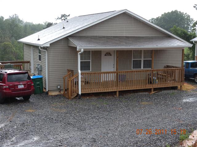 A picture of the property located at 10 BRANCH FARM LN, WEAVERVILLE NC 28787.