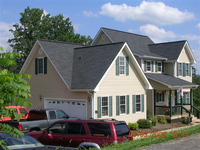 A picture of the property located at 66 AZALEA DR, WEAVERVILLE NC 28787.