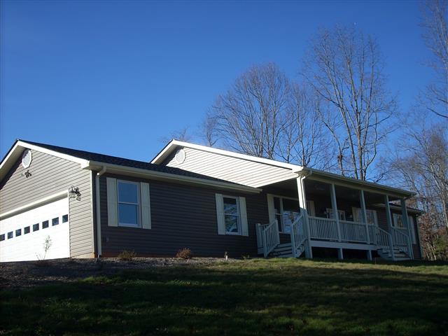 A picture of the property located at 37 CANDY TUFT LN, WEAVERVILLE NC 28787.