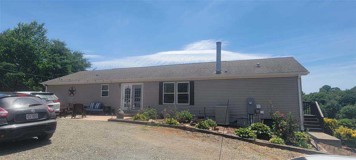 A picture of the property located at 133 UPPER CALM DR, WEAVERVILLE NC 28787.