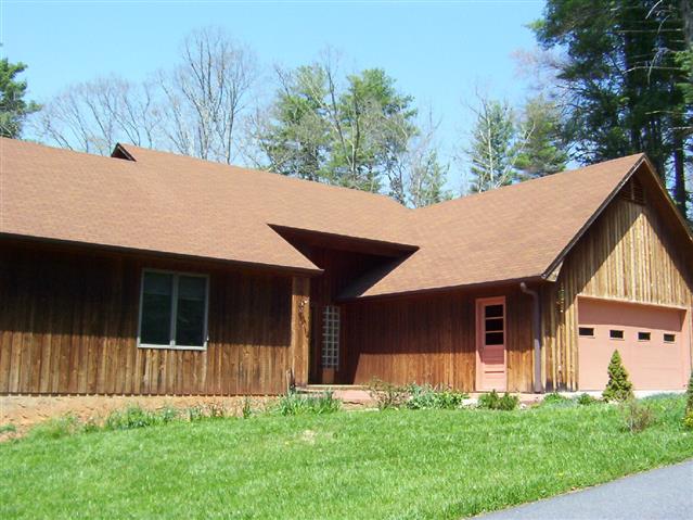 A picture of the property located at 50 MORNING GLORY LN, WEAVERVILLE NC 28787.