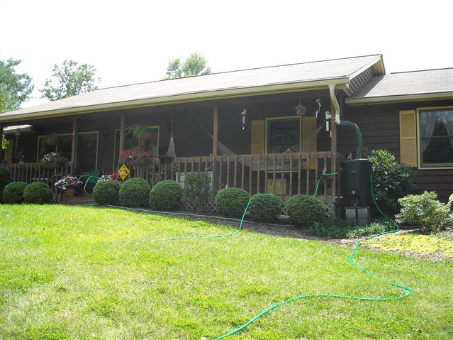 A picture of the property located at 2 PARTRIDGE LN, WEAVERVILLE NC 28787.