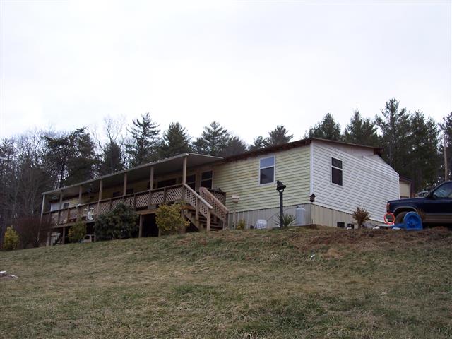 A picture of the property located at 123 TODDIE LN, WEAVERVILLE NC 28787.