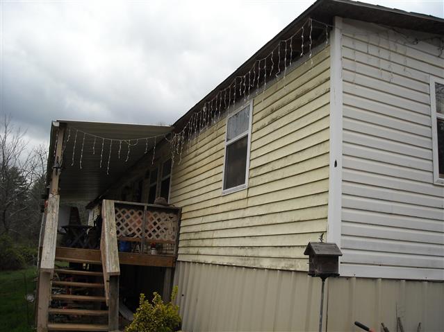 A picture of the property located at 67 ENGLISH LN, WEAVERVILLE NC 28787.
