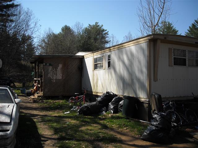 A picture of the property located at 14 FIELDS VIEW LN UNINCORPORATED.