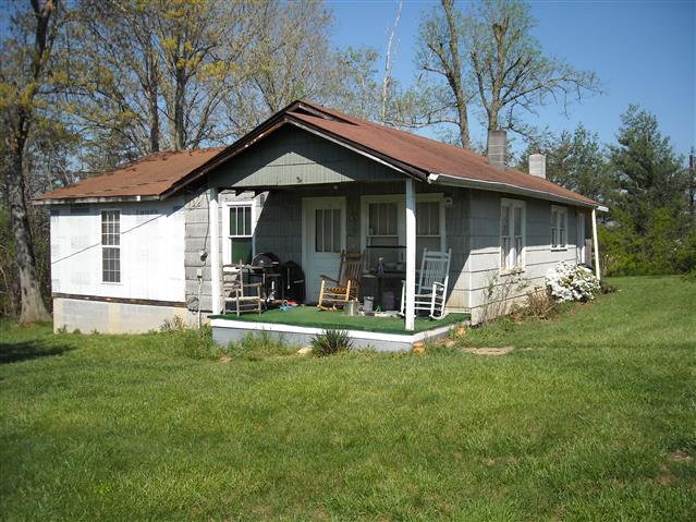 A picture of the property located at 185 FORGE CREEK LN, WEAVERVILLE NC 28787.