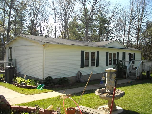 A picture of the property located at 156 FORGE CREEK LN, WEAVERVILLE NC 28787.