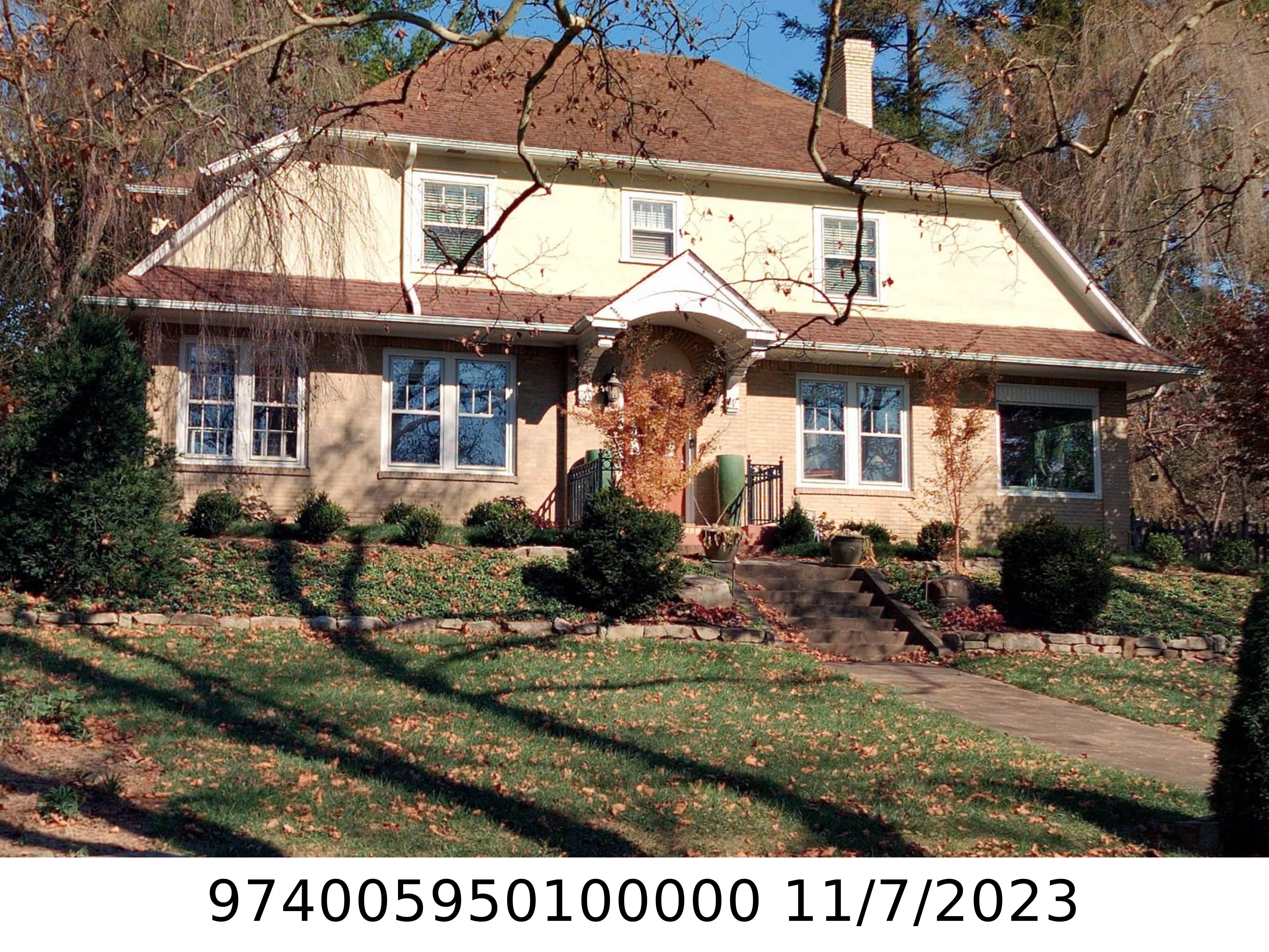 A picture of the property located at 1291 MERRIMON AVE, ASHEVILLE NC 28804.