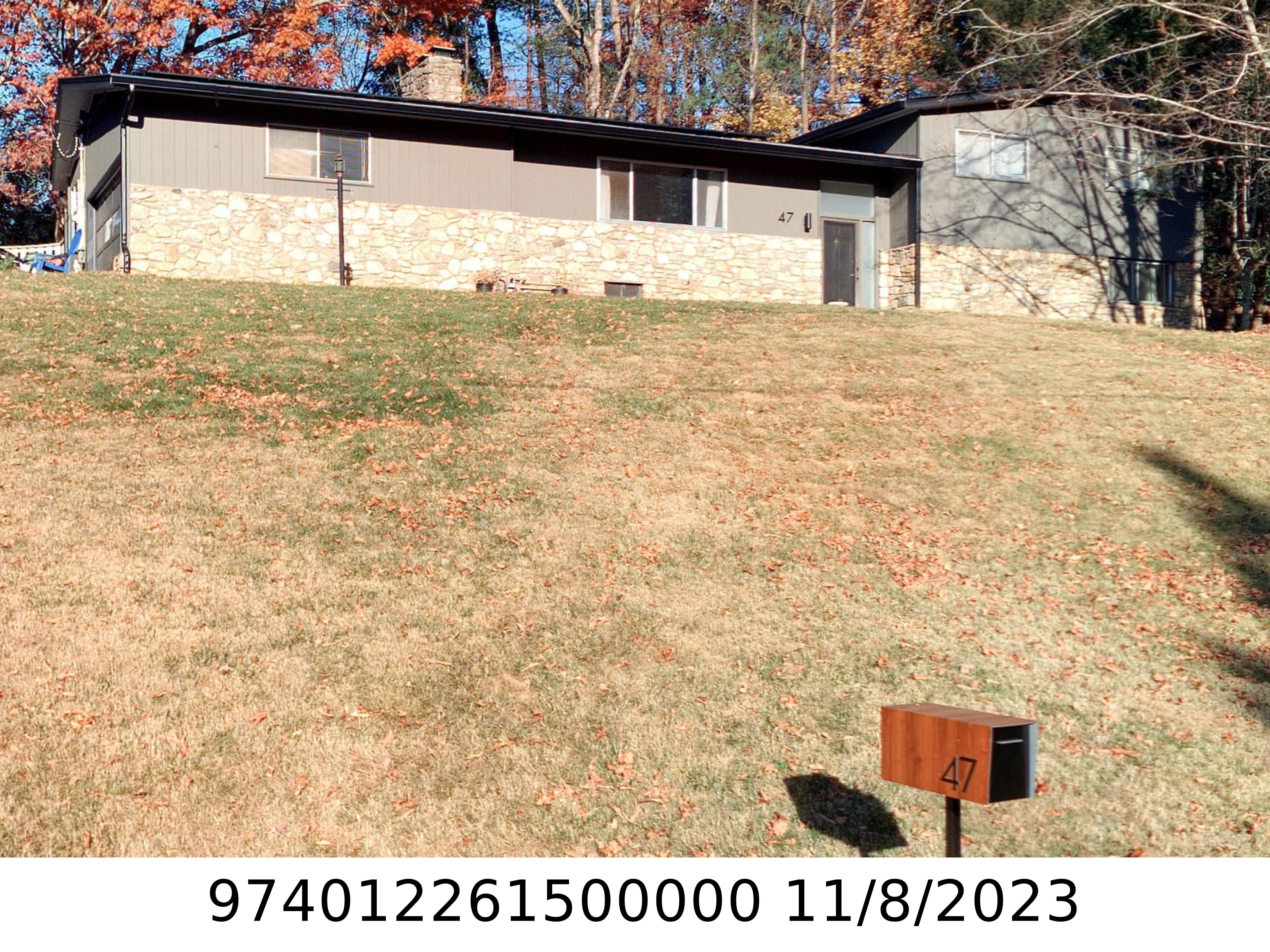 A picture of the property located at 47 GREENLEAF CIR, ASHEVILLE NC 28804.