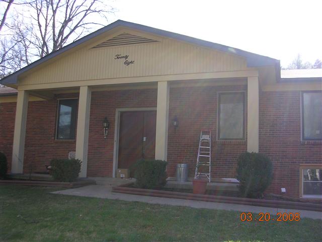 A picture of the property located at 28 GREENLEAF CIR, ASHEVILLE NC 28804.