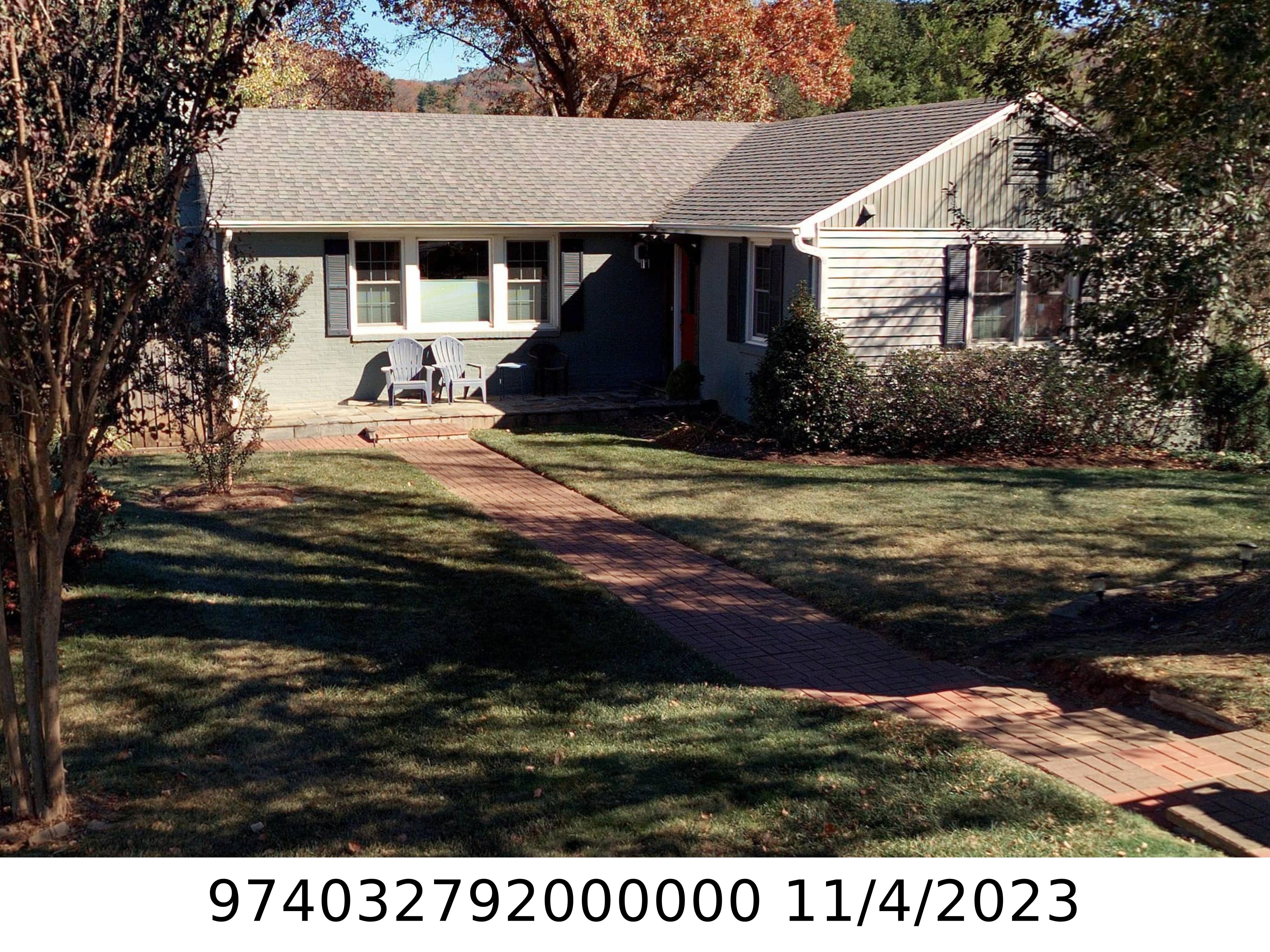 A picture of the property located at 101 LAKESHORE DR, ASHEVILLE NC 28804.