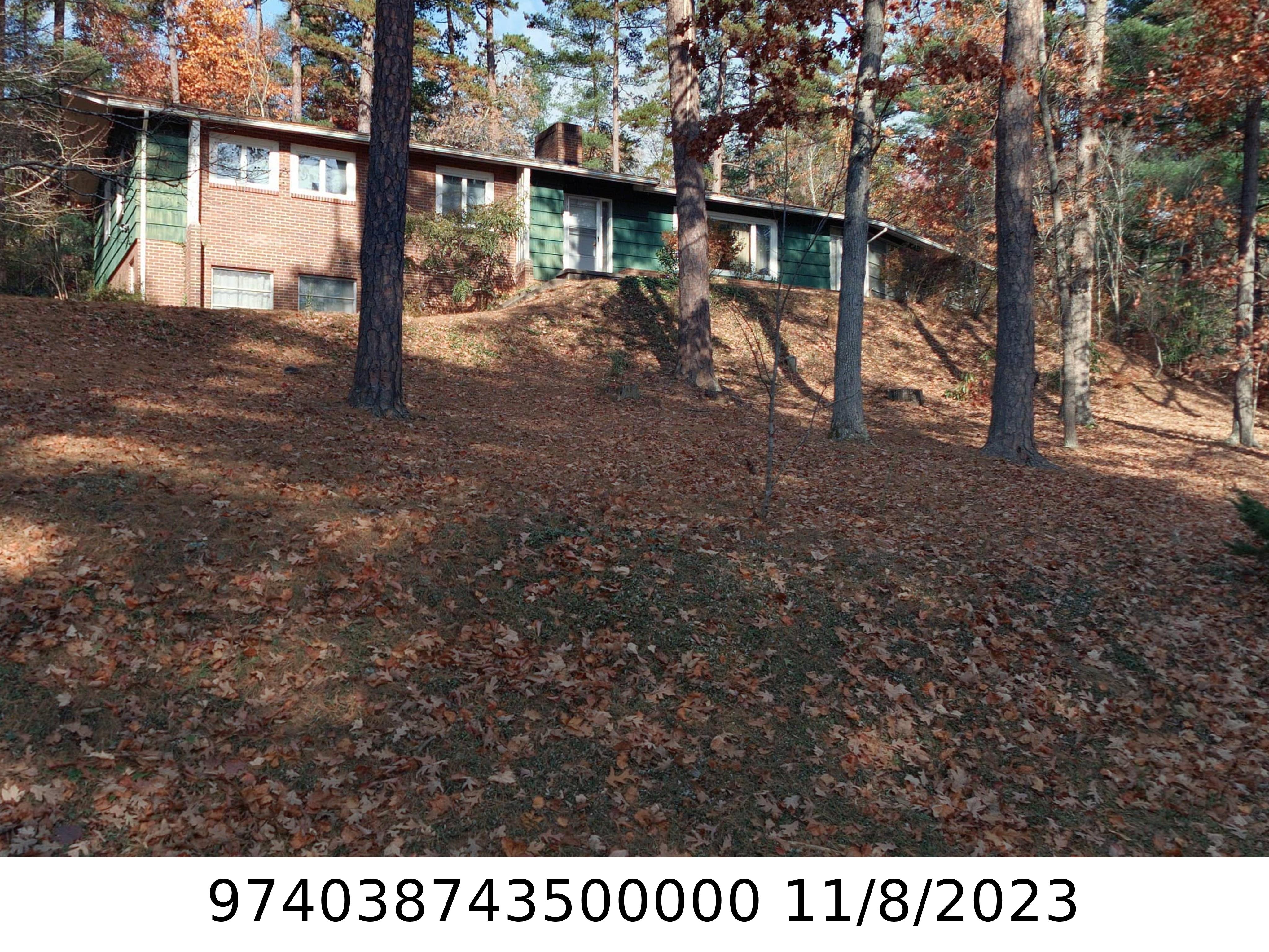 A picture of the property located at 351 WINDSOR RD, ASHEVILLE NC 28804.