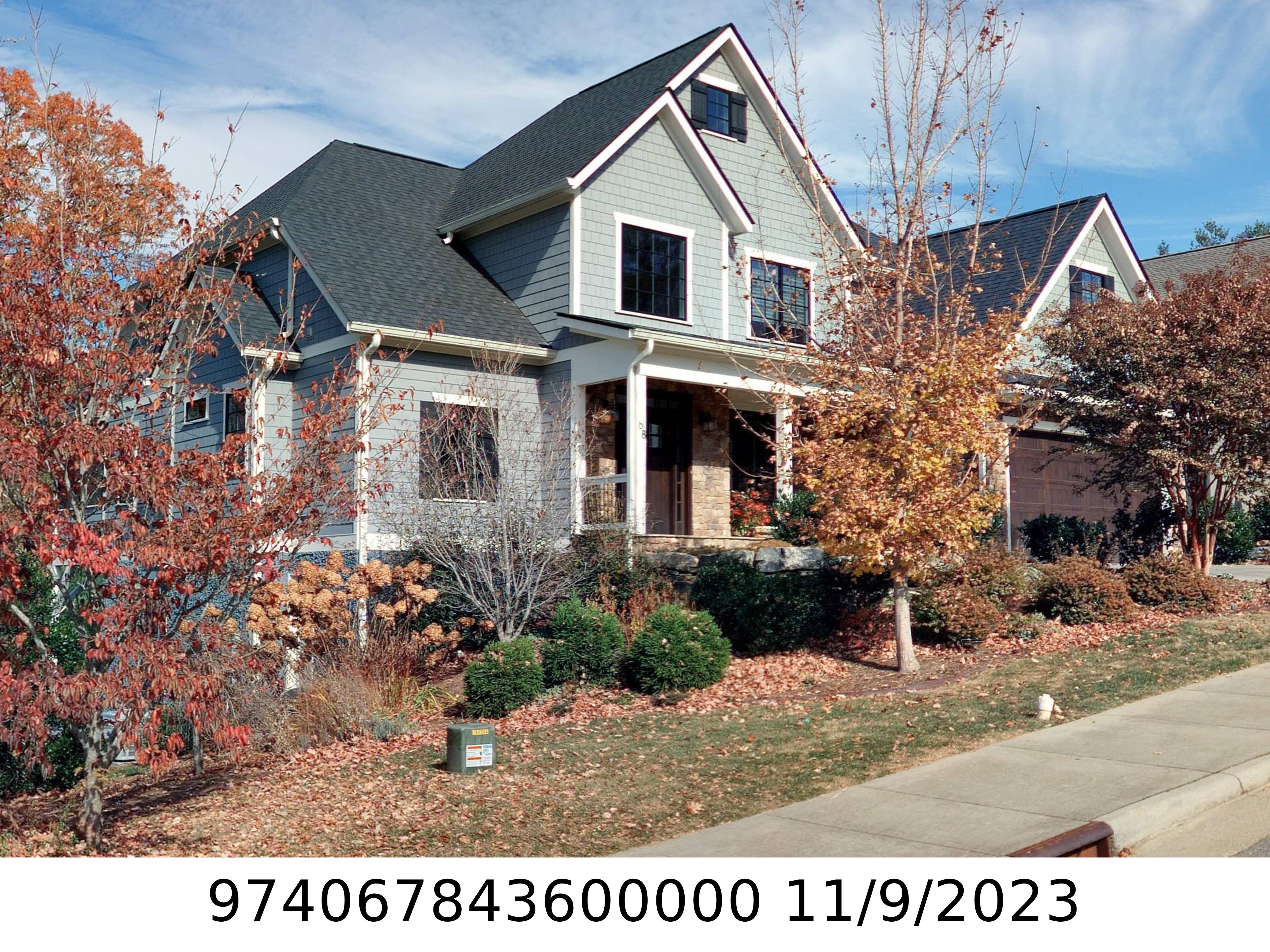 A picture of the property located at 68 FRENCH WILLOW DR, ASHEVILLE NC 28804.
