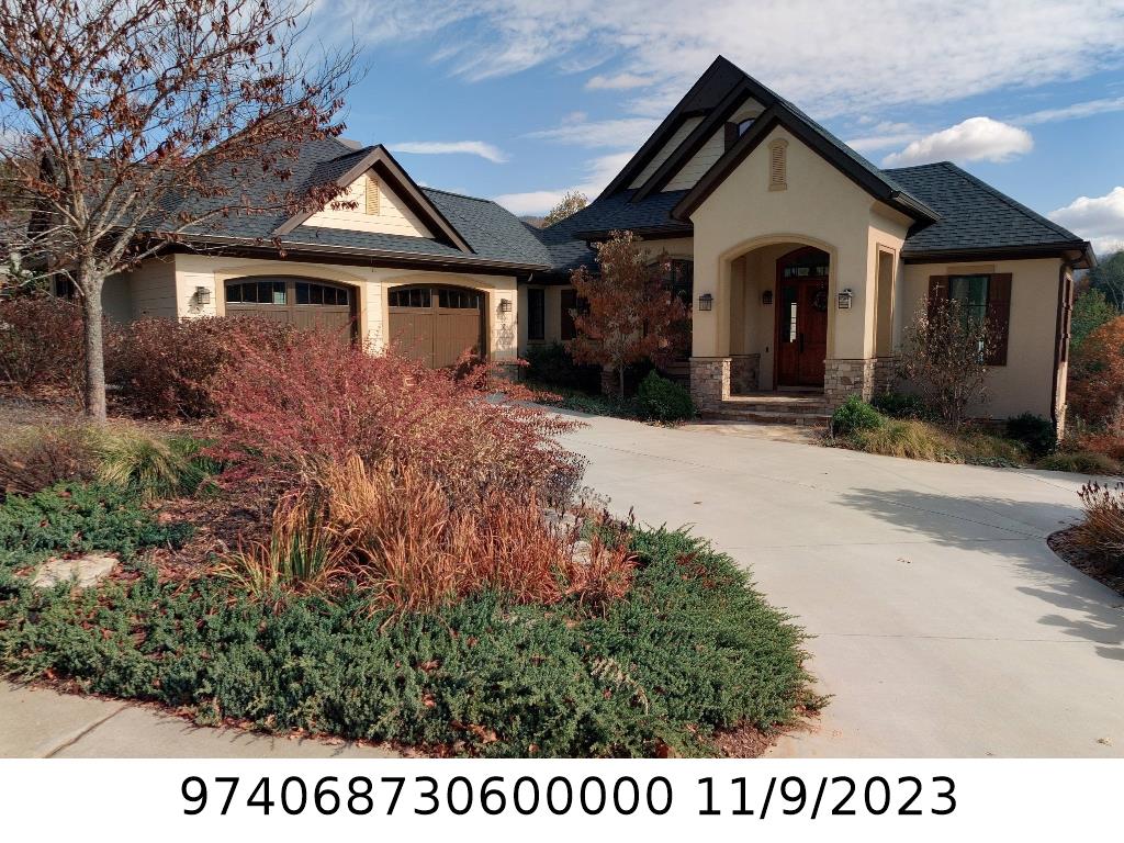 A picture of the property located at 45 VERSAILLES LN, ASHEVILLE NC 28804.