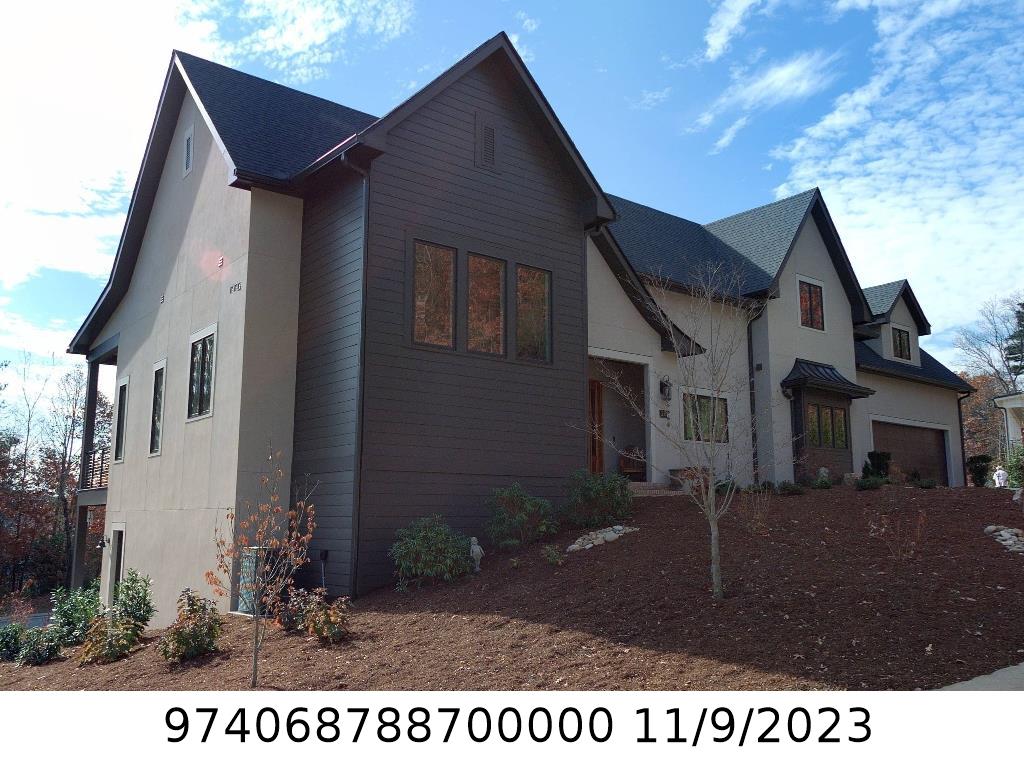 A picture of the property located at 26 VINCENNES CT, ASHEVILLE NC 28804.