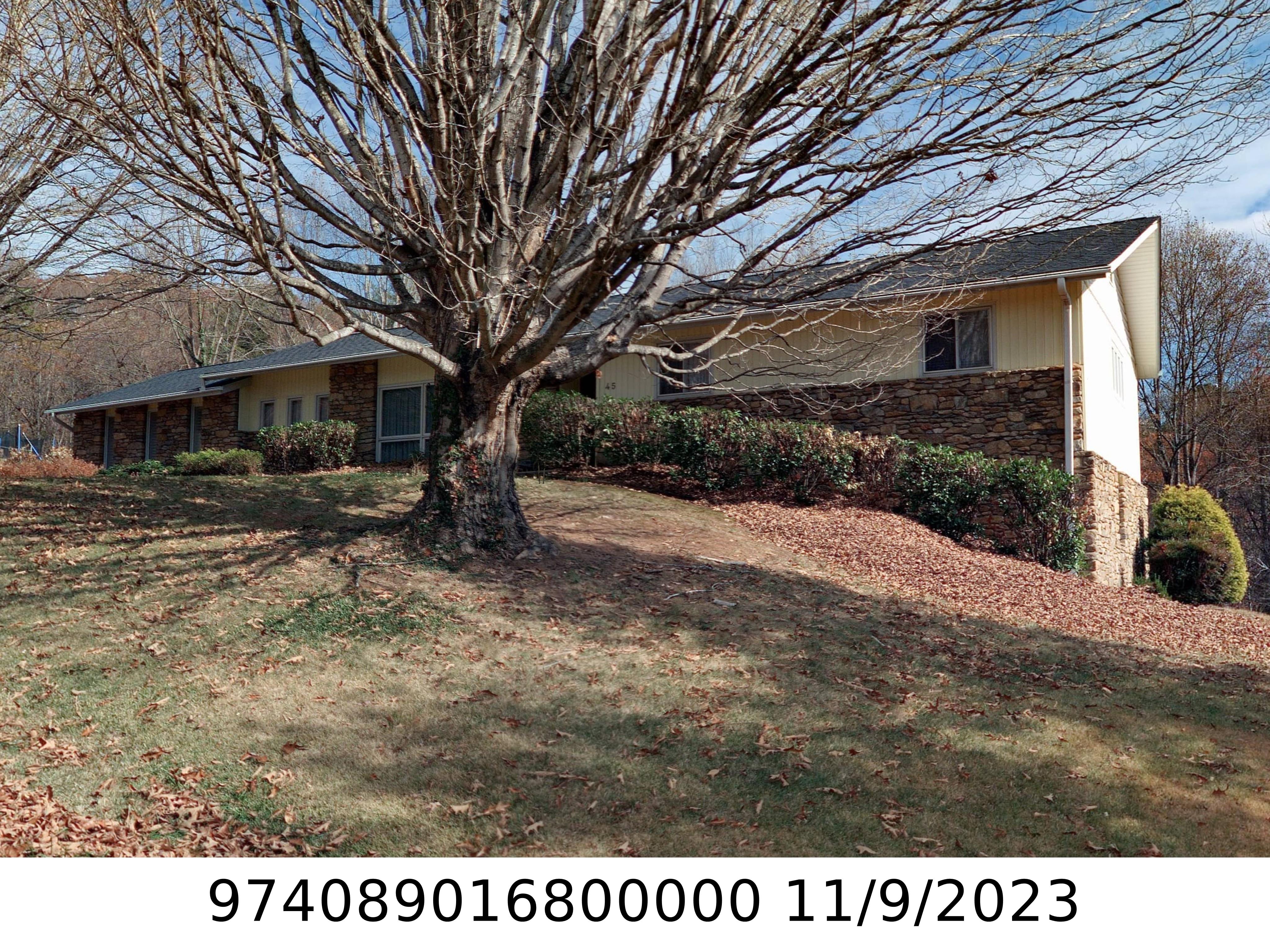 A picture of the property located at 45 CRABAPPLE LN, ASHEVILLE NC 28804.