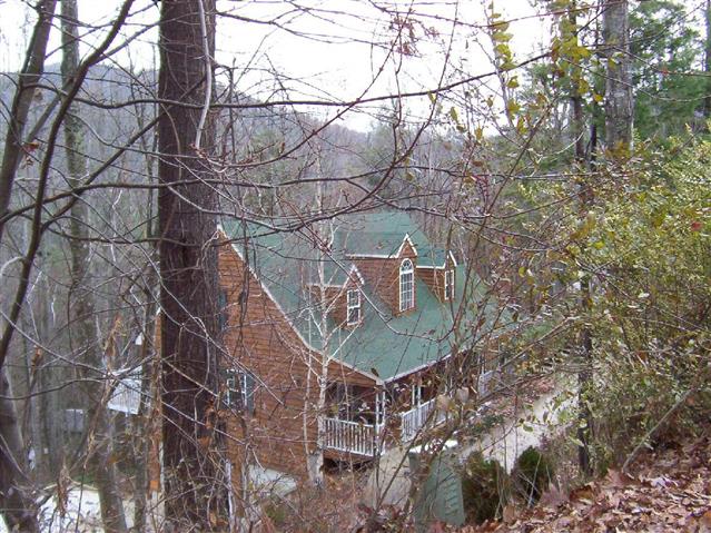 A picture of the property located at 175 SKYVIEW CIR, ASHEVILLE NC 28804.