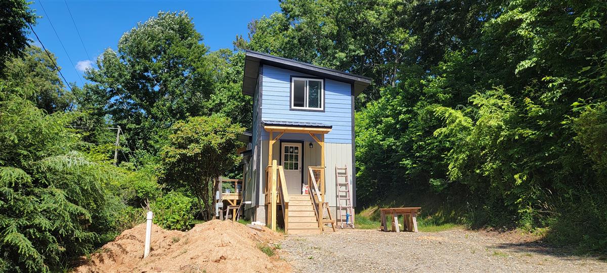 A picture of the property located at 116 WEAVER WOODS DR, WEAVERVILLE NC 28787.