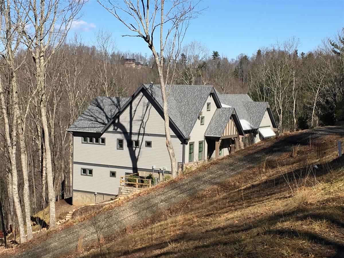 A picture of the property located at 71 VILLA NOVA DR WOODFIN NC.