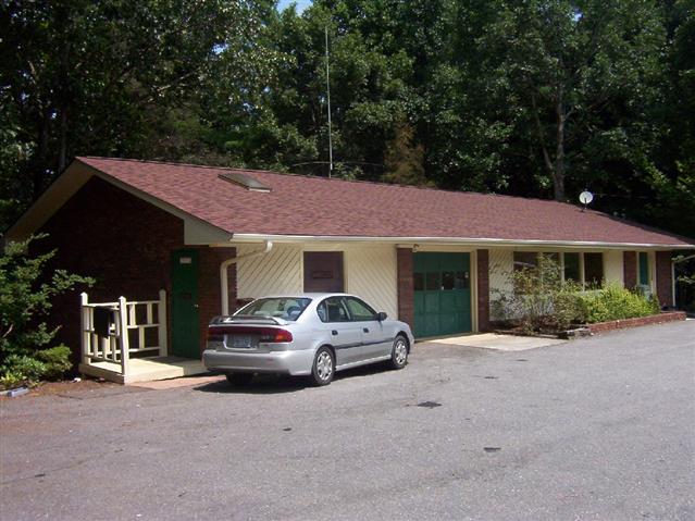 A picture of the property located at 10 INDIAN LN, WEAVERVILLE NC 28787.