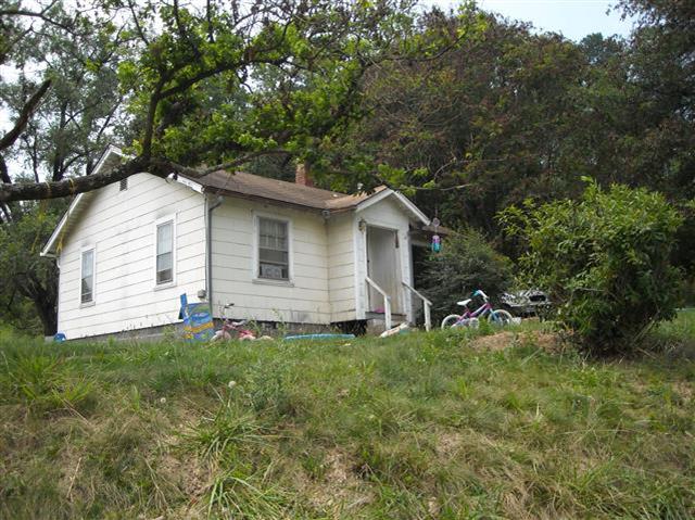 A picture of the property located at 113 HERRON COVE RD, WEAVERVILLE NC 28787.