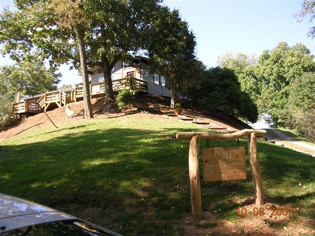 A picture of the property located at 550 ELK MOUNTAIN SCENIC HWY, ASHEVILLE NC 28804.