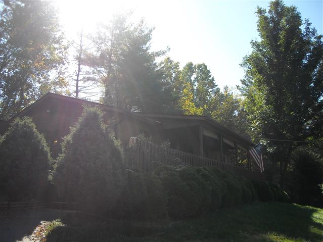 A picture of the property located at 211 BLUEGRASS LN, WEAVERVILLE NC 28787.