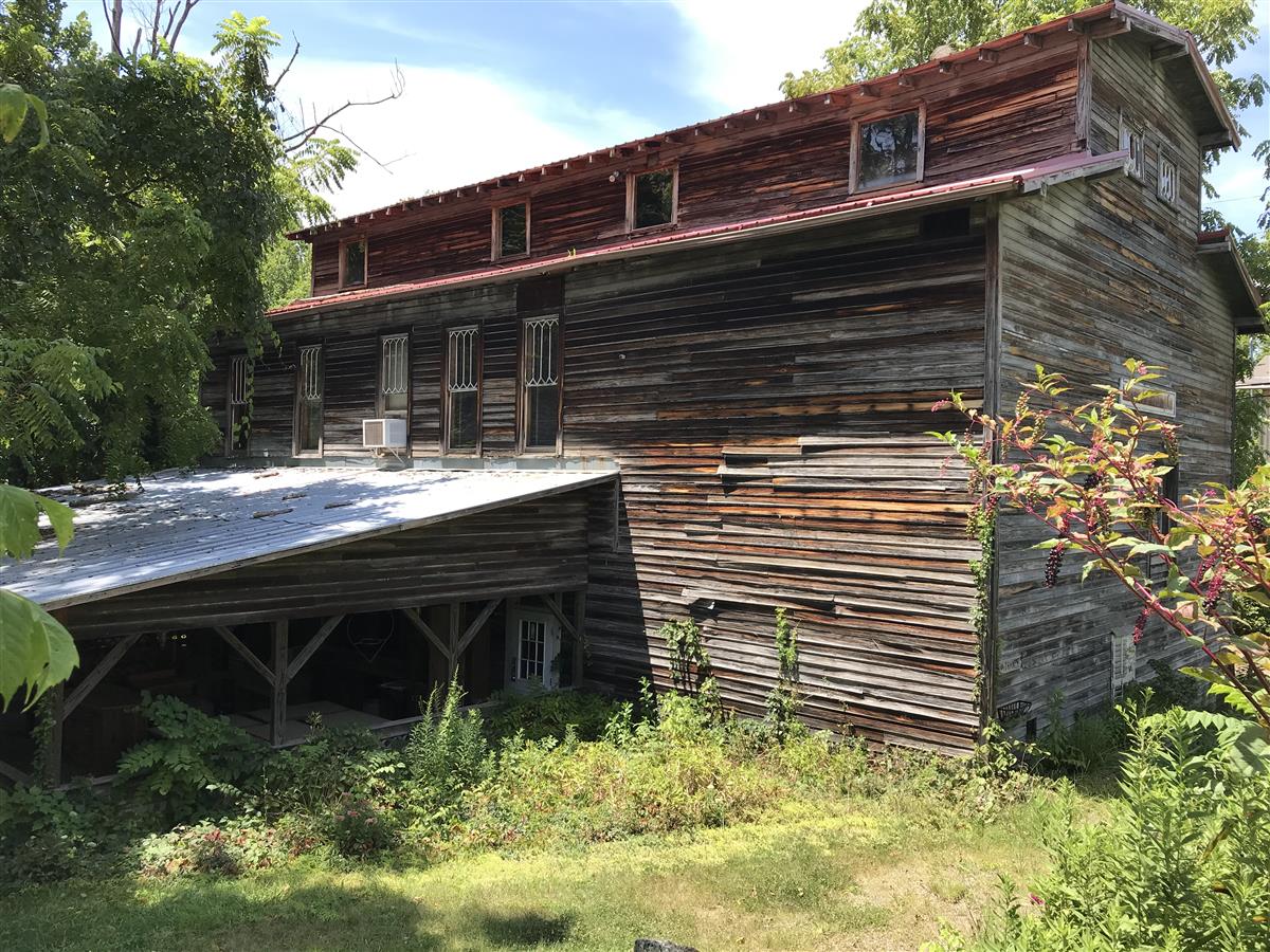 A picture of the property located at 1 OLD MILL LN, WEAVERVILLE NC 28787.