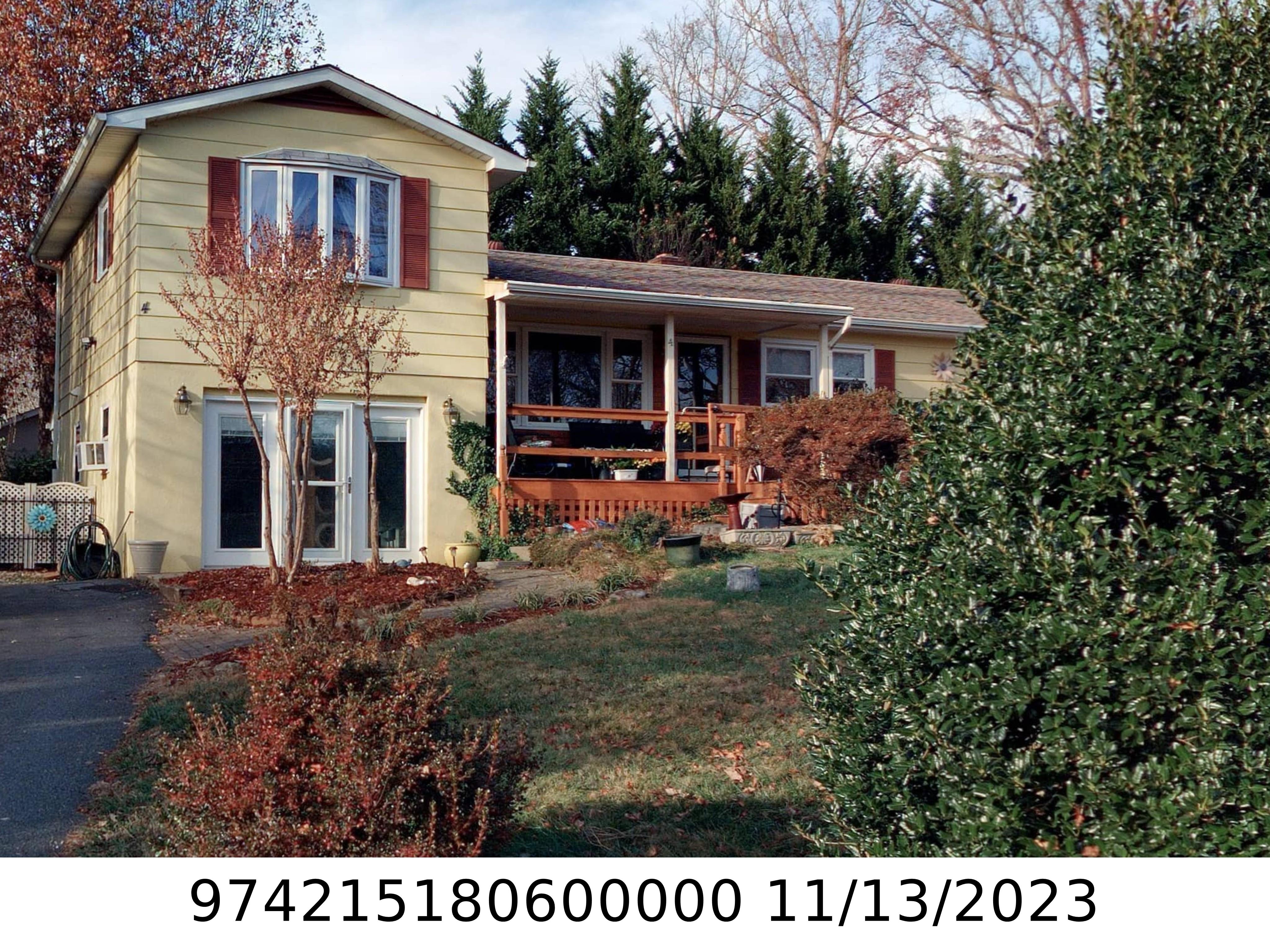 A picture of the property located at 4 WILLIAMETTE CIR, WEAVERVILLE NC 28787.