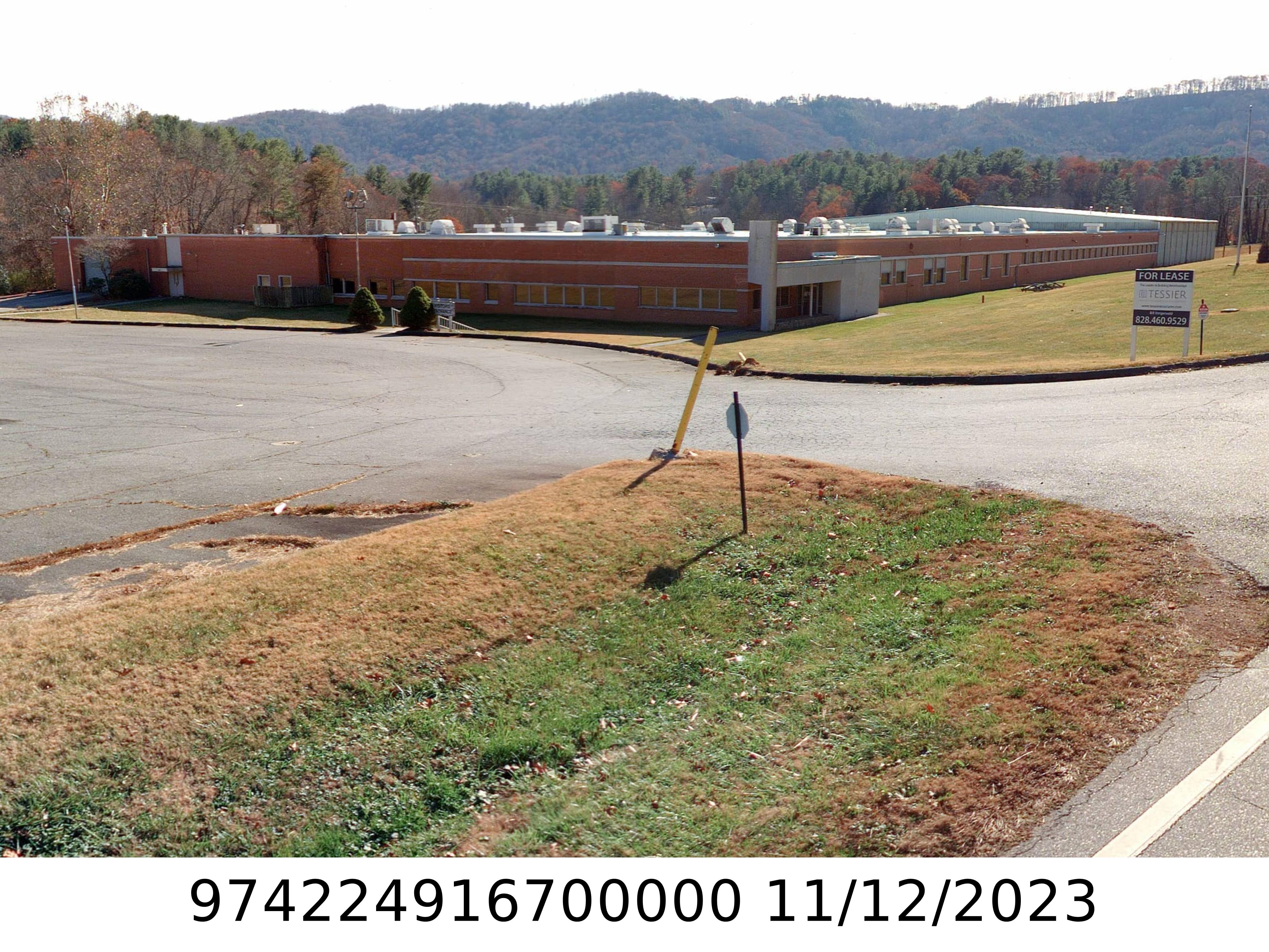 A picture of the property located at 1 BALCRANK WAY, WEAVERVILLE NC 28787.