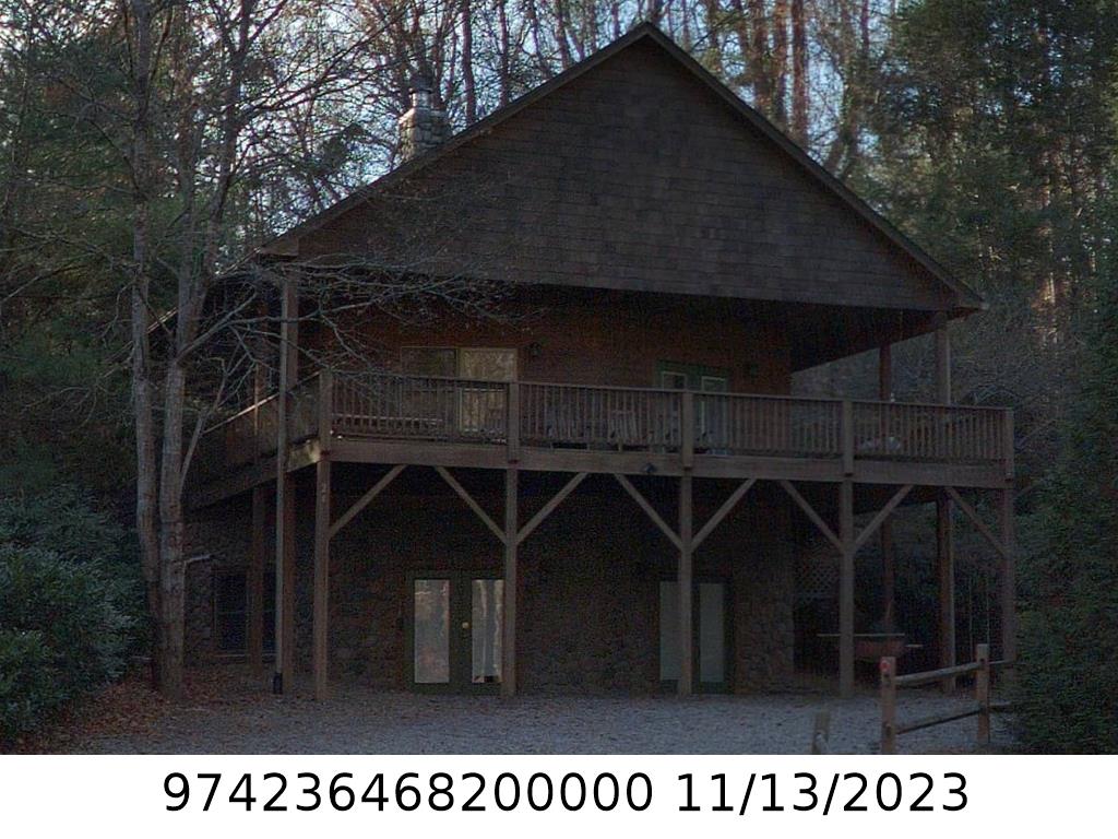 A picture of the property located at 24 REYNOLDS LN, WEAVERVILLE NC 28787.