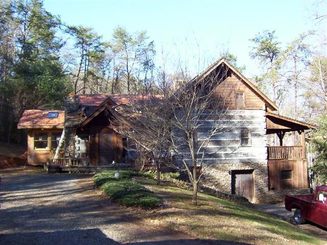 A picture of the property located at 12 TERRACE LN, WEAVERVILLE NC 28787.