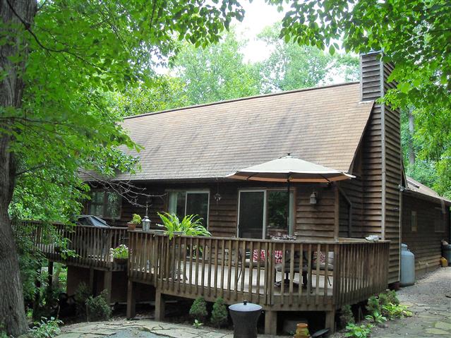 A picture of the property located at 15 SHADOWBROOK DR, WEAVERVILLE NC 28787.