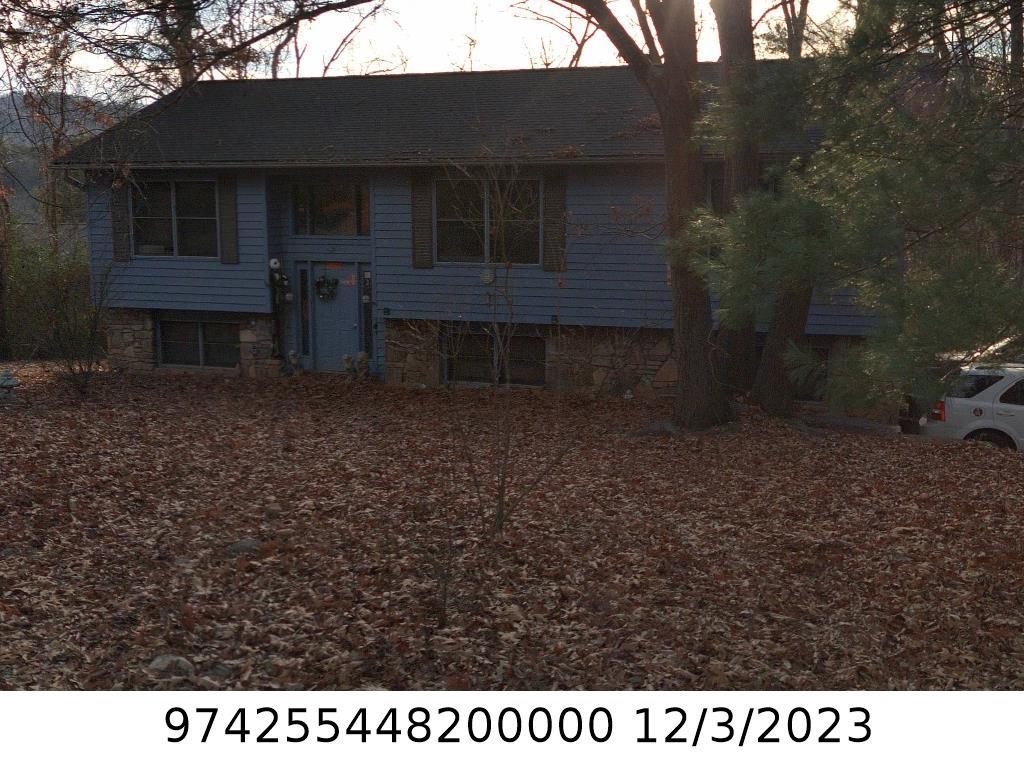 A picture of the property located at 9 SHADOWBROOK LN, WEAVERVILLE NC 28787.