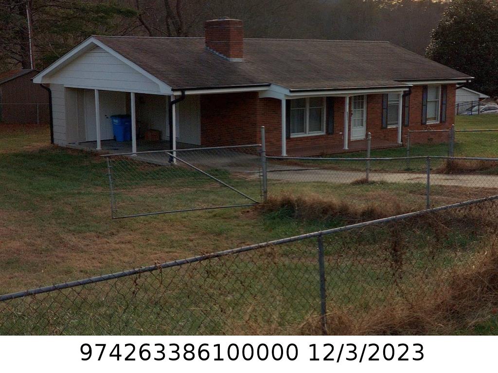 A picture of the property located at 3 HAMBURG LN, WEAVERVILLE NC 28787.