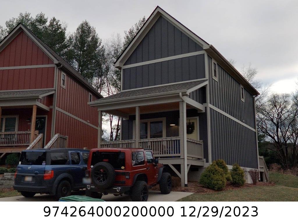 A picture of the property located at 106 WHEELER RD, WEAVERVILLE NC 28787.