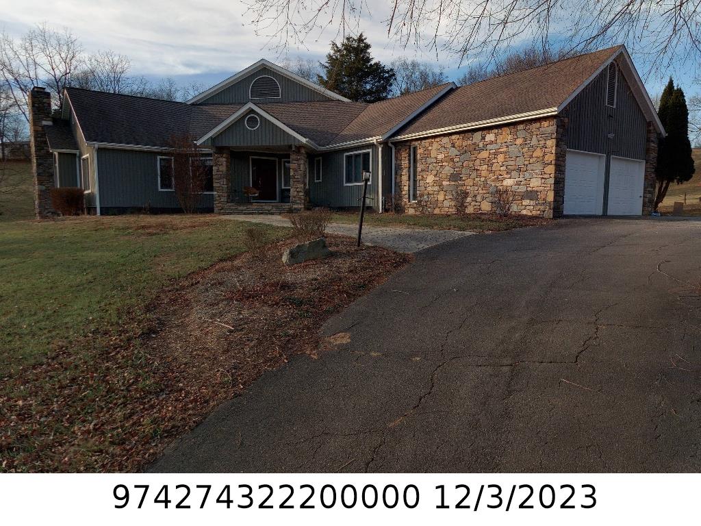 A picture of the property located at 294 REEMS CREEK RD, WEAVERVILLE NC 28787.