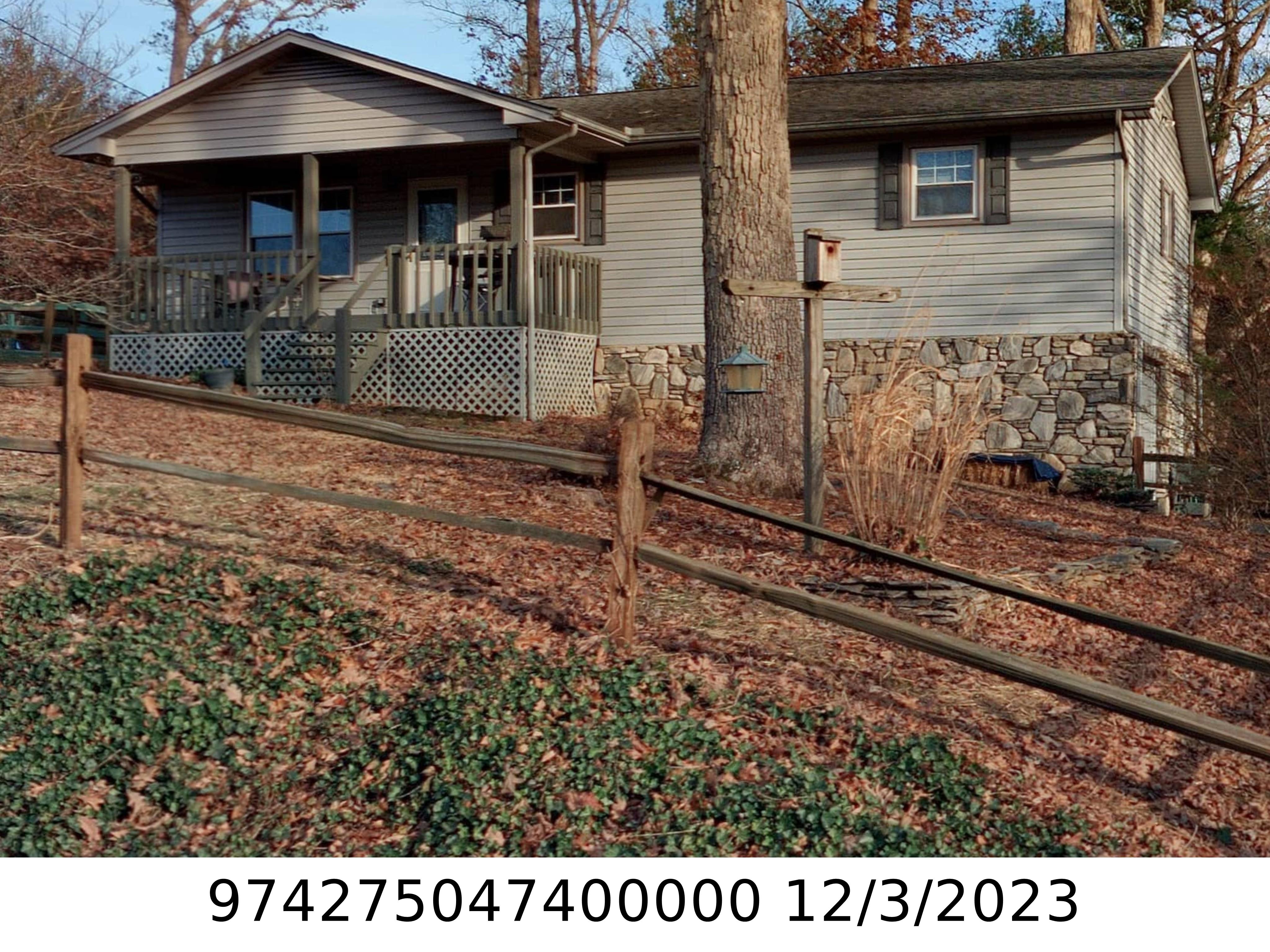 A picture of the property located at 6 WESTVIEW LN, WEAVERVILLE NC 28787.