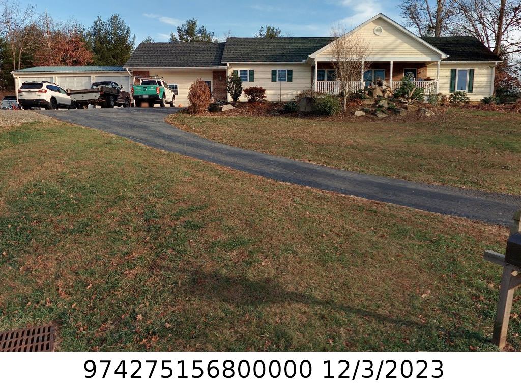 A picture of the property located at 11 WESTVIEW LN, WEAVERVILLE NC 28787.