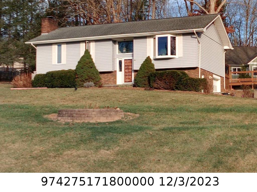 A picture of the property located at 19 WESTVIEW LN, WEAVERVILLE NC 28787.