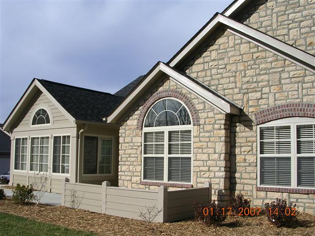 A picture of the property located at 100 MOUNTAIN MEADOW CIR, WEAVERVILLE NC 28787.