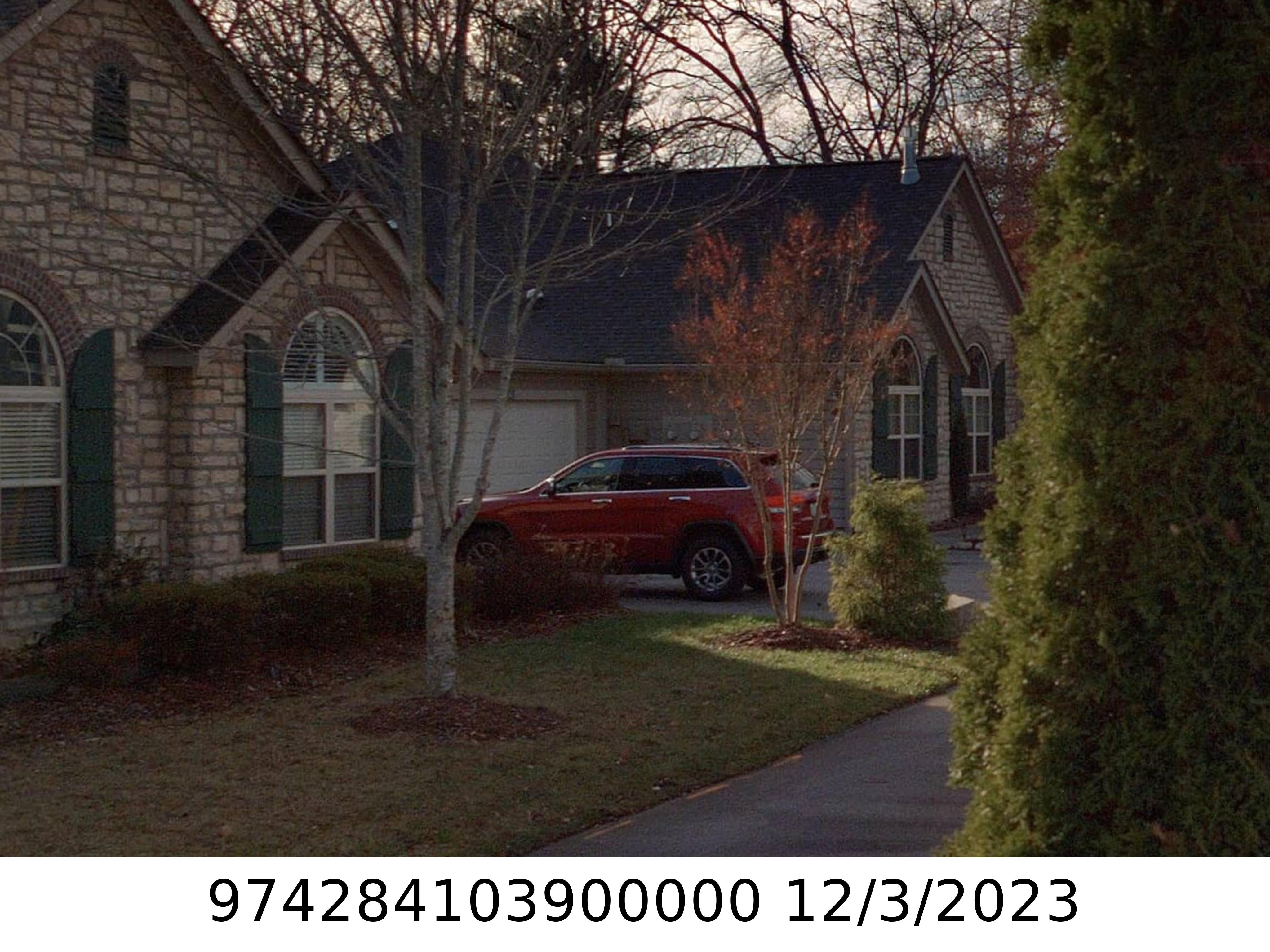 A picture of the property located at 32 MOUNTAIN MEADOW CIR, WEAVERVILLE NC 28787.